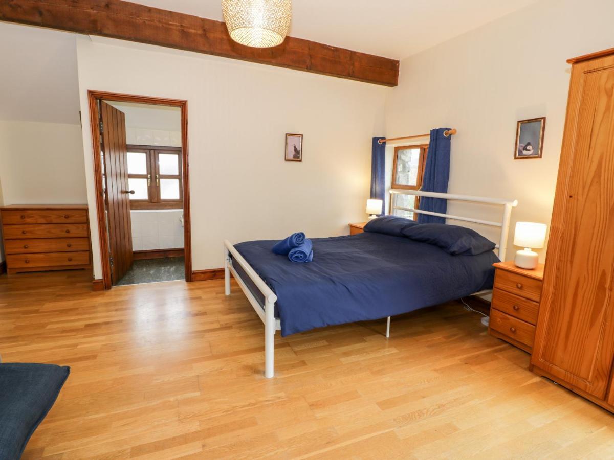 Ddol Helyg Farmhouse Llanrug Экстерьер фото